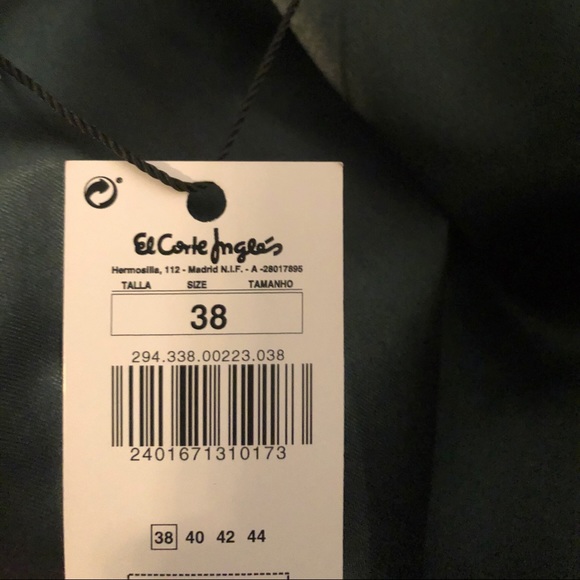 NWT leather jacket faux fur collar Made in Spain. - Picture 9 of 12